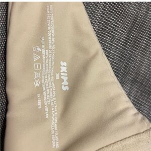 Skims Fits Everybody T Shirt Bra 36B